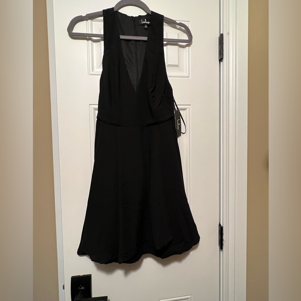 NWT Lulus Seeing Chic Black Skater Dress - Picture 4 of 7